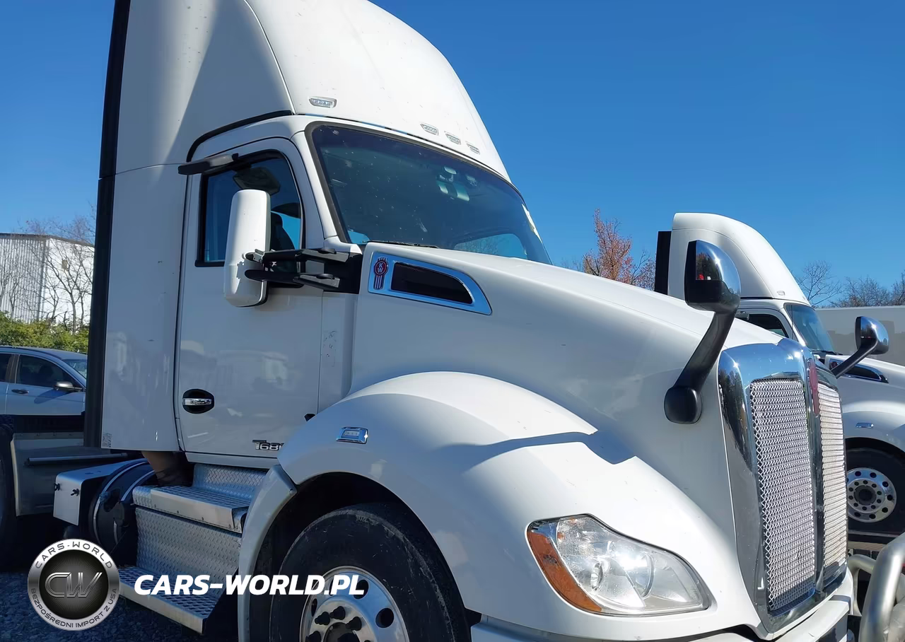 2020 Kenworth T680 VIN:1XKYDP9X4LJ426681 - 13