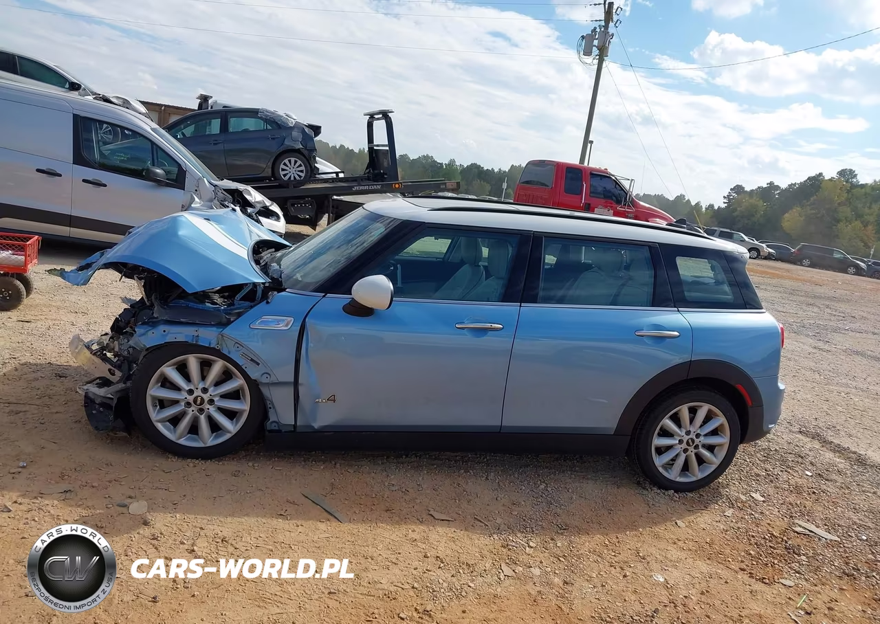 2018 Mini Clubman Cooper S VIN:WMWLU5C58J2G03211 - 14