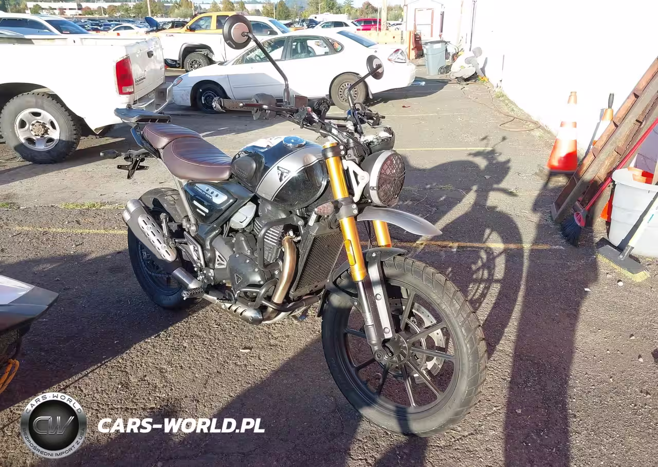 2024 Triumph Motorcycle Scrambler 400 X