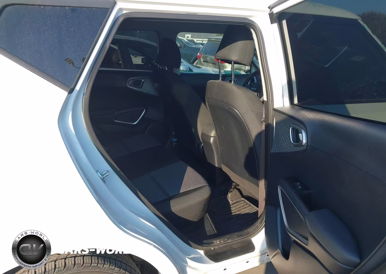 2024 Kia Soul Lx VIN:KNDJ23AU4R7235216 - 8