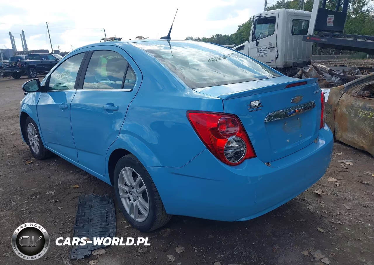 2014 Chevrolet Sonic Lt Auto VIN:1G1JC5SH6E4154975 - 3