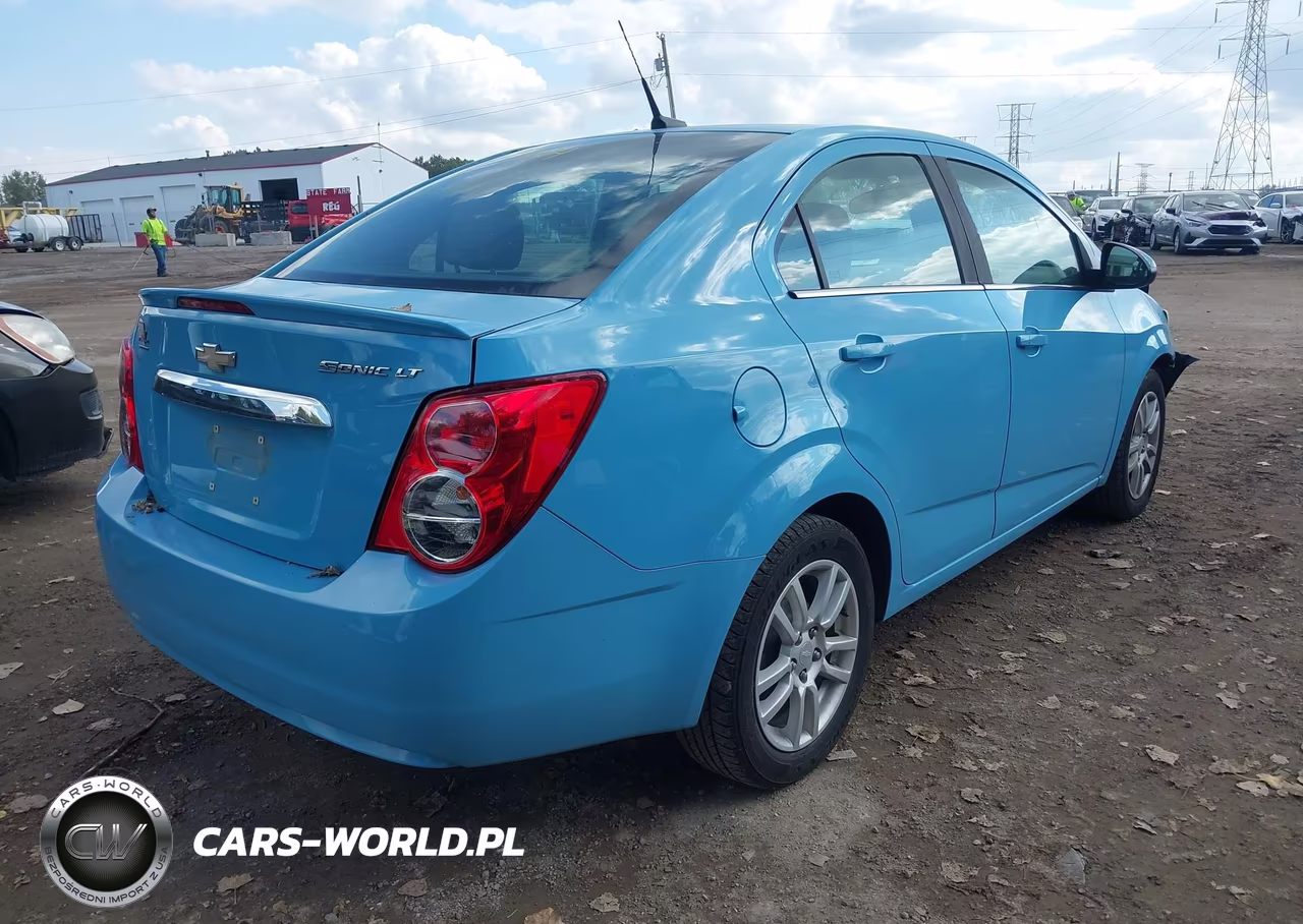 2014 Chevrolet Sonic Lt Auto VIN:1G1JC5SH6E4154975 - 4