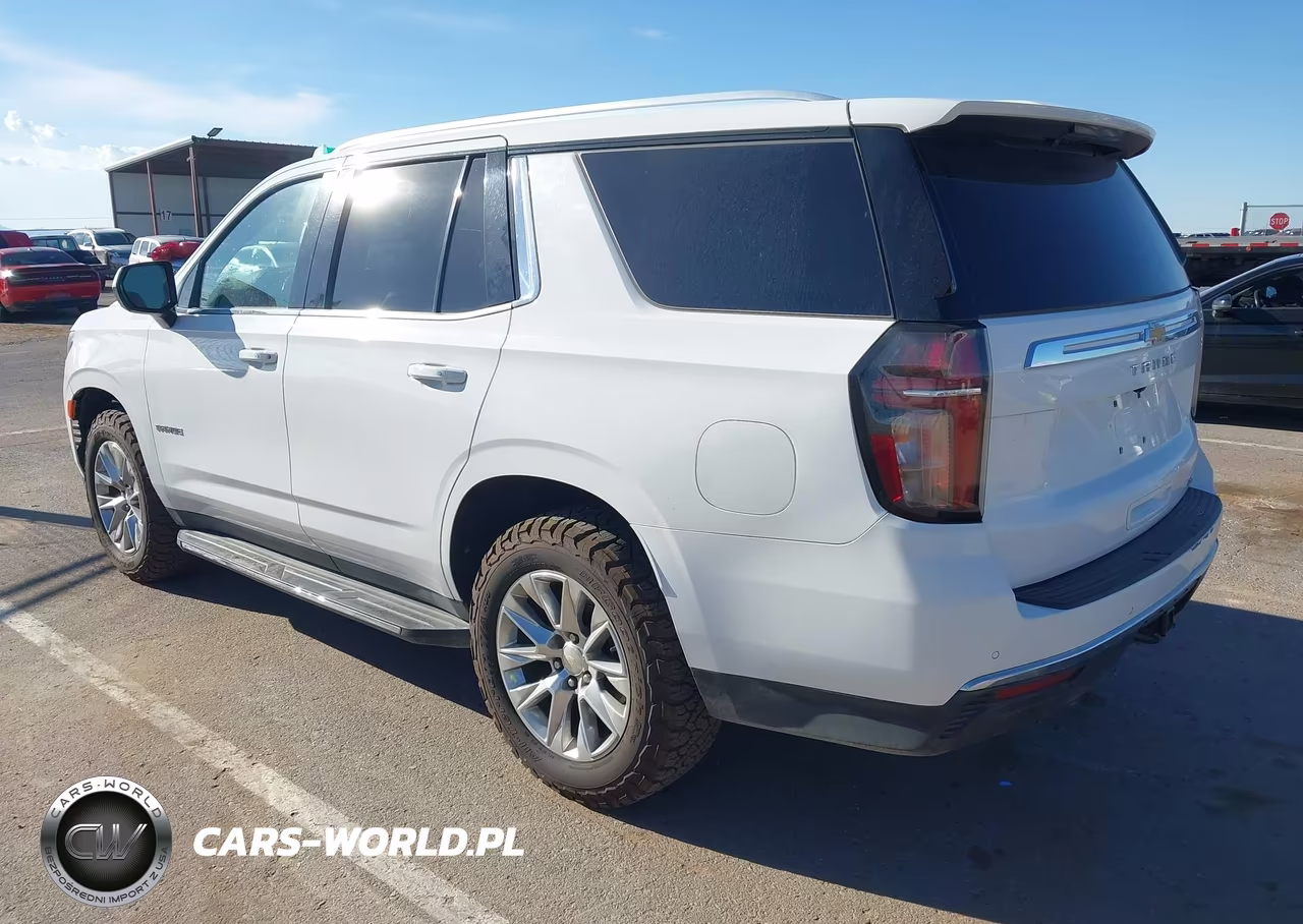2022 Chevrolet Tahoe 4Wd Lt VIN:1GNSKNKD3NR210568 - 3