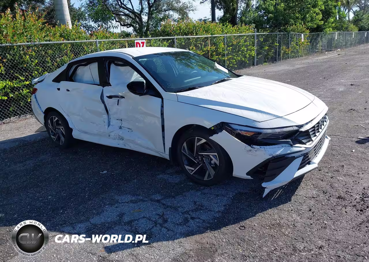 2025 Hyundai Elantra Sel Sport