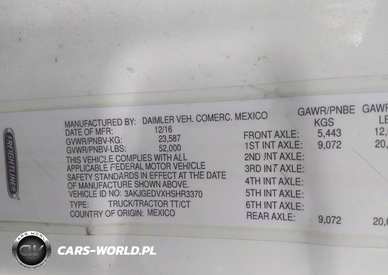 2017 Freightliner Cascadia 125 VIN:3AKJGEDVXHSHR3370 - 9