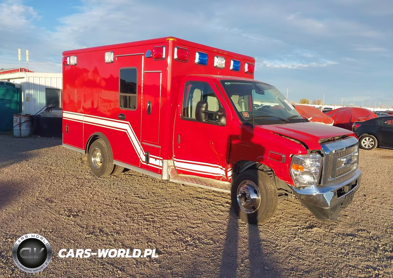2025 Ford E-350 Cutaway – zdjęcie 1 z 15