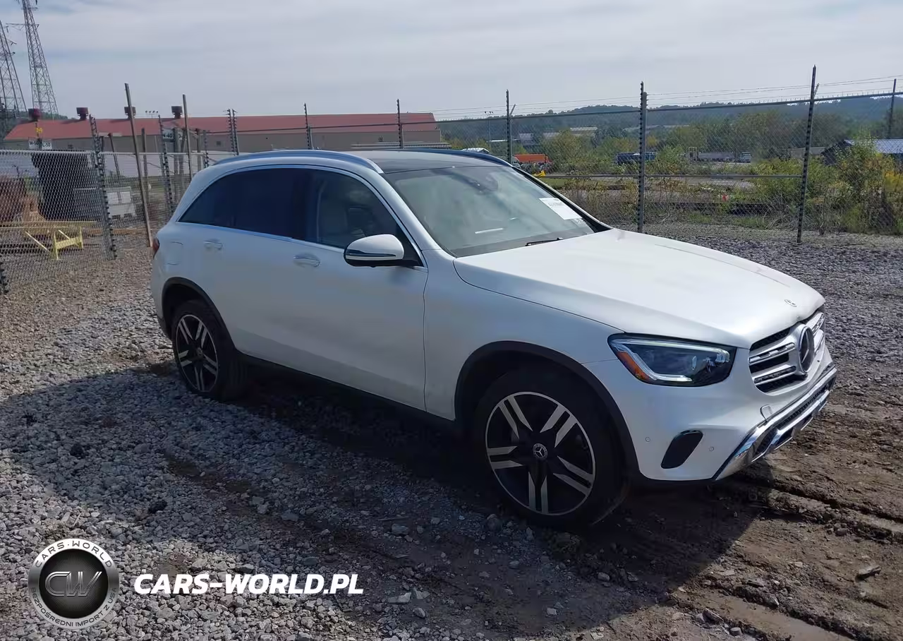 MERCEDES-BENZ