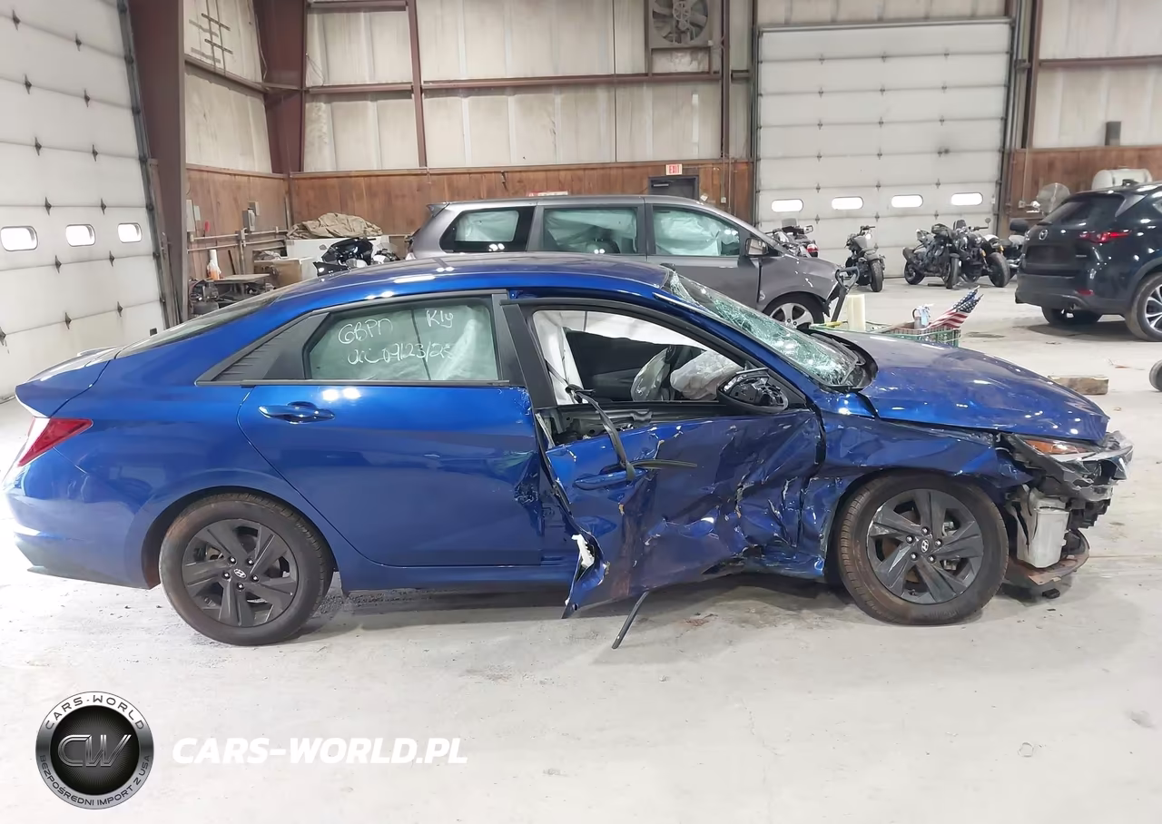 2023 Hyundai Elantra Sel VIN:5NPLM4AG3PH106685 - 13