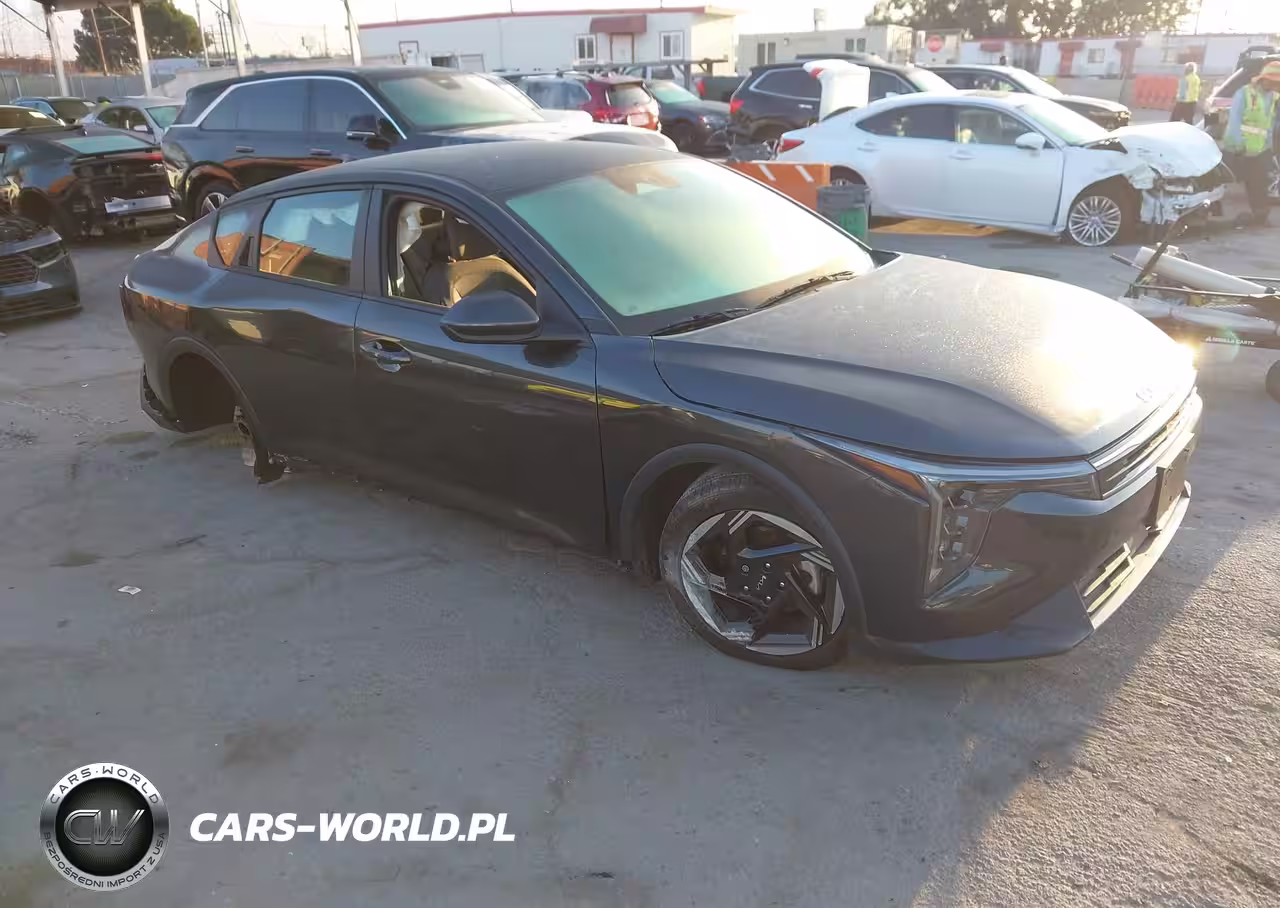 2025 Kia K4 Ex