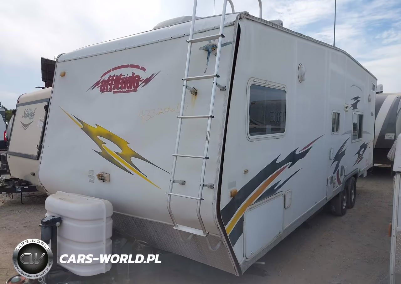 2005 Attitude Attitude - 26Fsak - VIN:5LZBE26225S002703 - 2