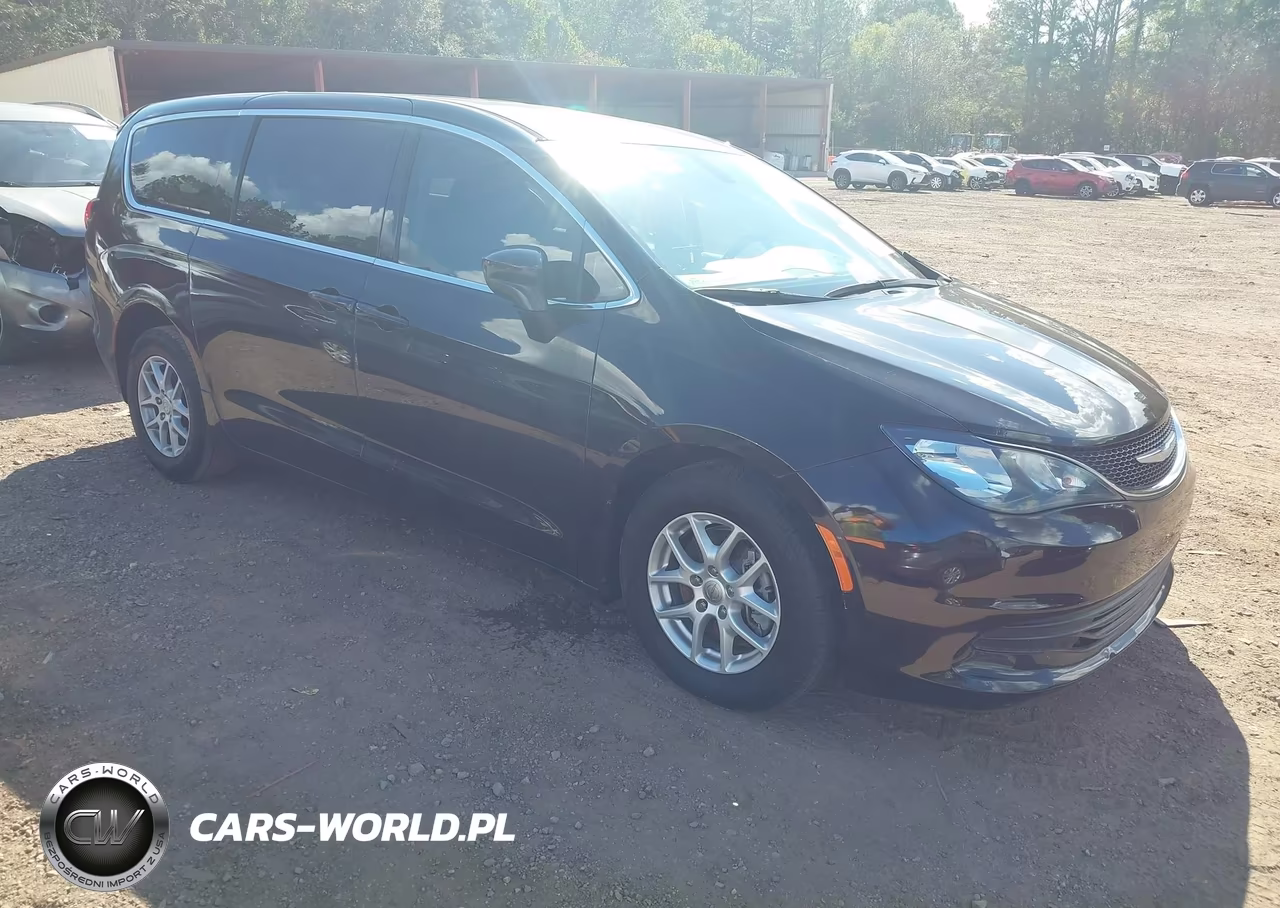 2017 Chrysler Pacifica Touring – zdjęcie 1 z 16