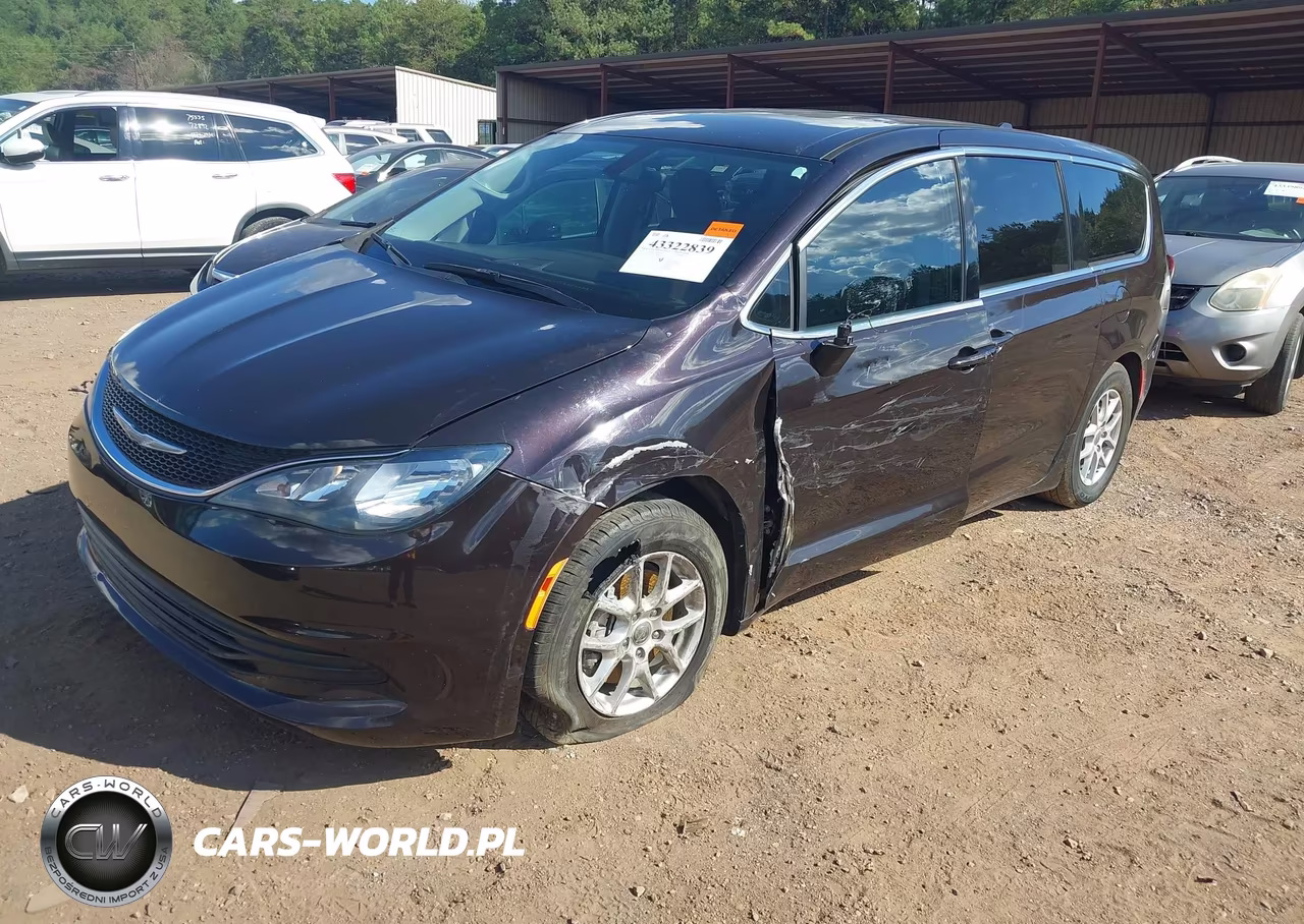 2017 Chrysler Pacifica Touring VIN:2C4RC1DG8HR704816 - 2