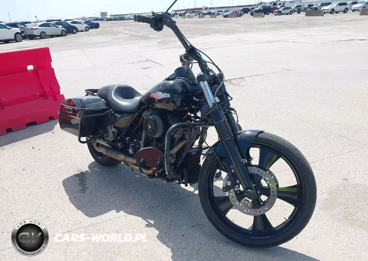 2013 Harley-Davidson Flhr Shrine