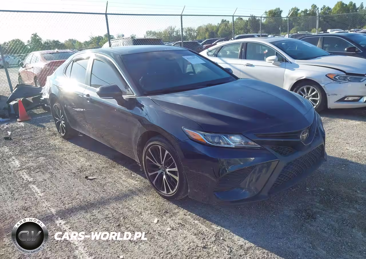 2020 Toyota Camry Se