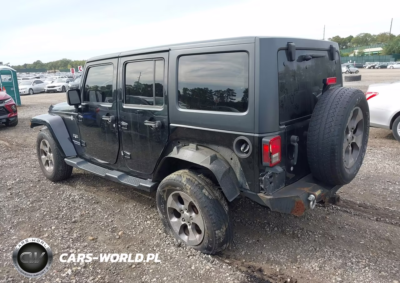 2016 Jeep Wrangler Unlimited Sahara VIN:1C4BJWEG9GL136764 - 3