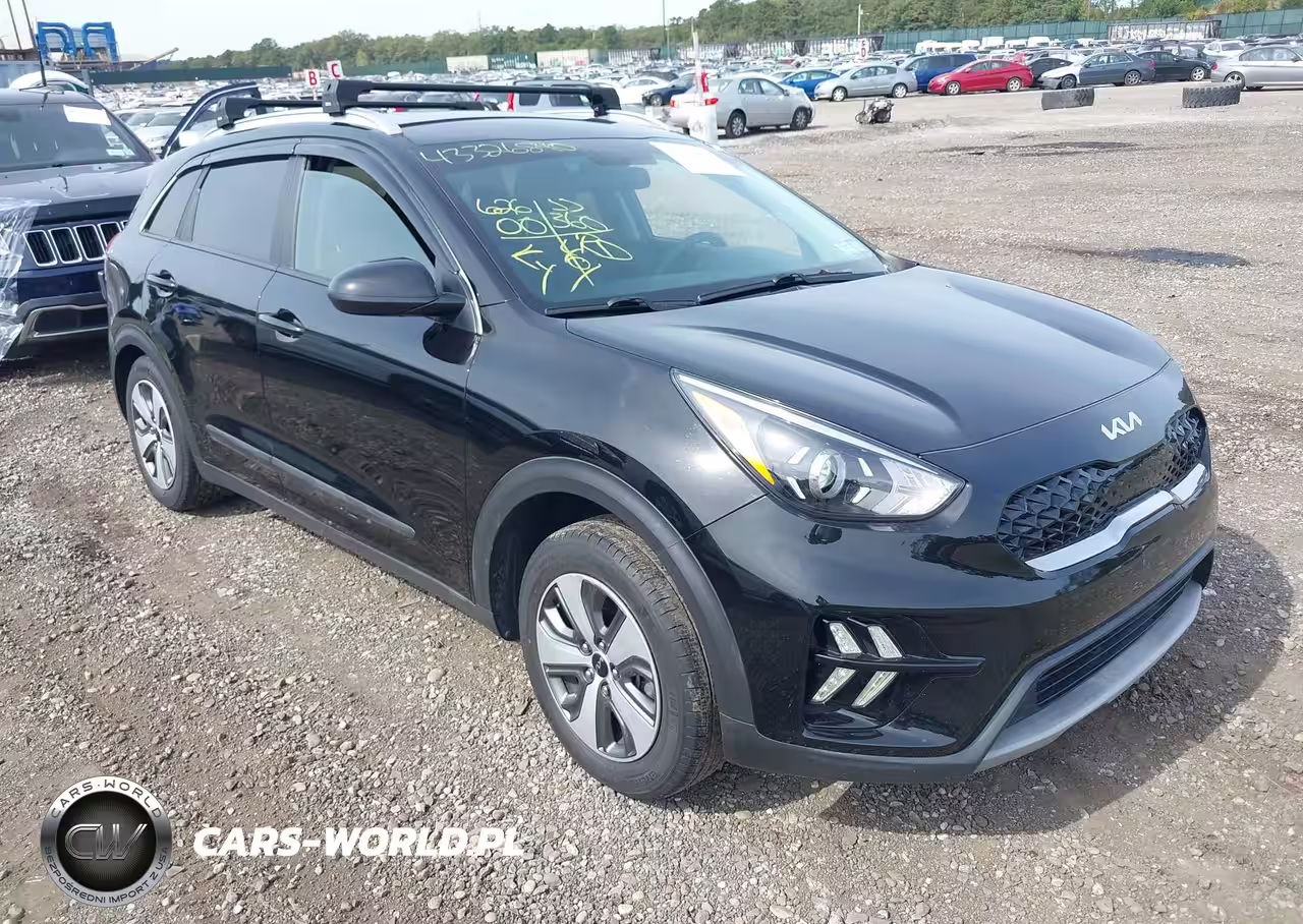 2022 Kia Niro Lx