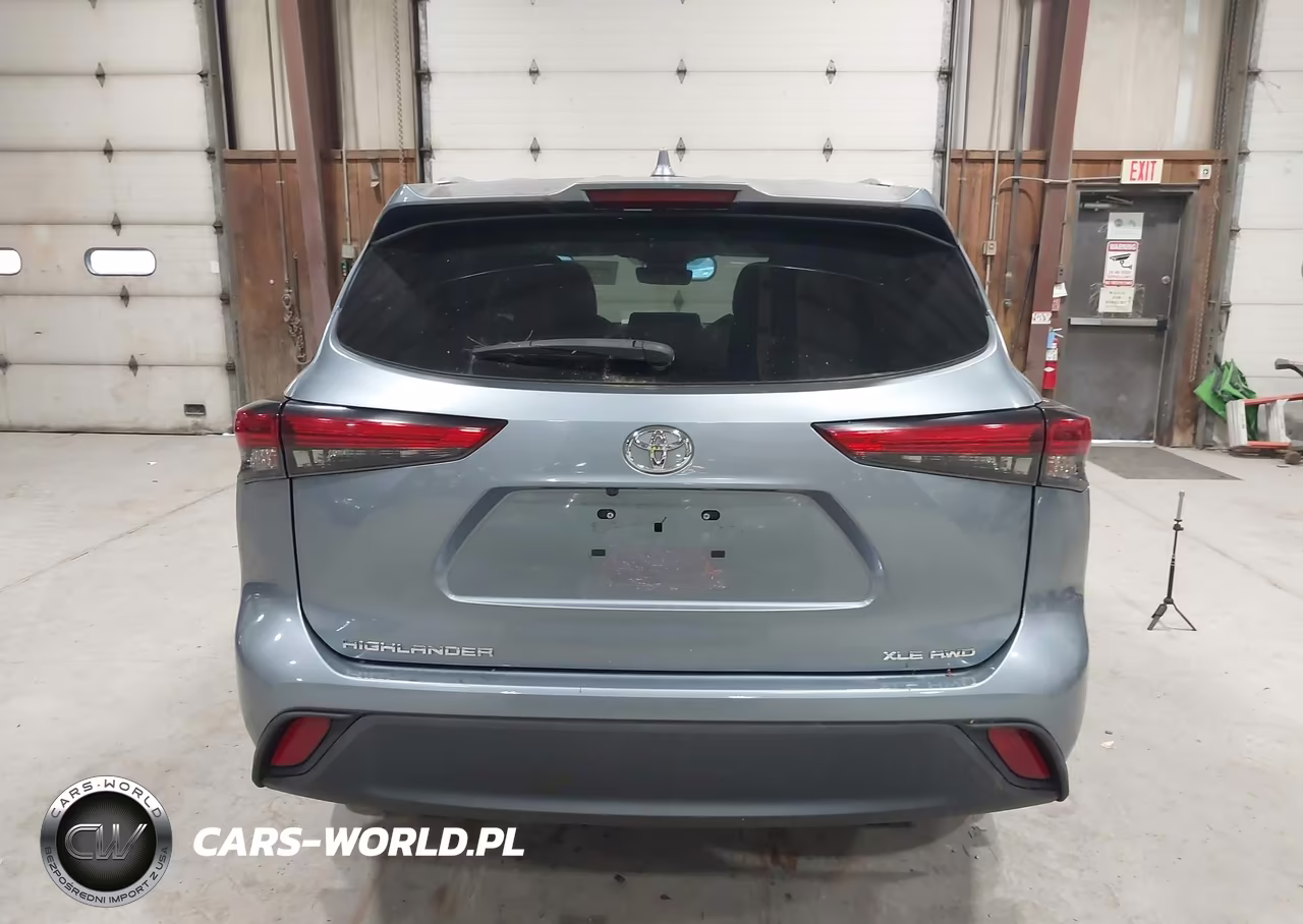 2022 Toyota Highlander Xle VIN:5TDGZRBHXNS164596 - 16