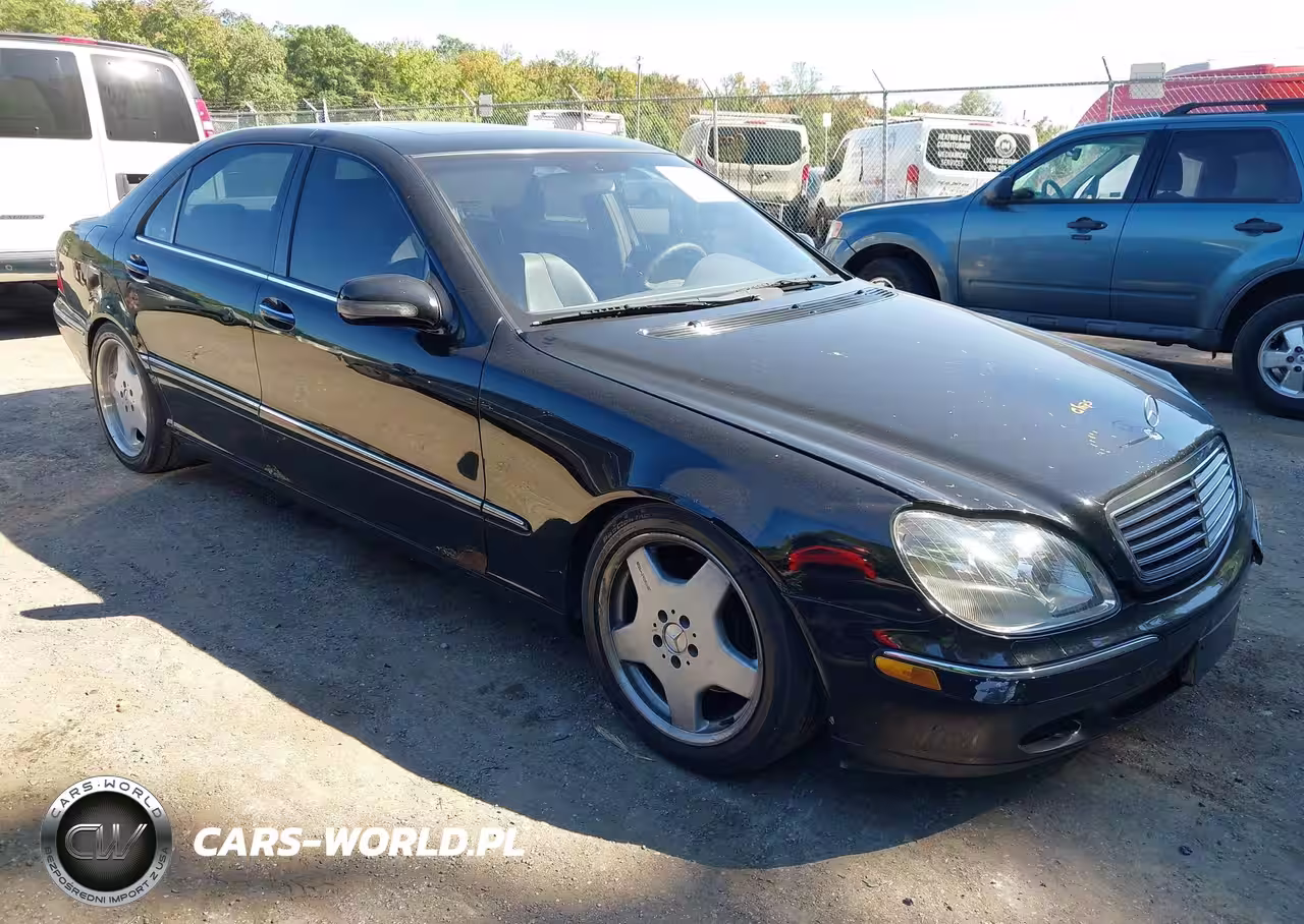 MERCEDES-BENZ