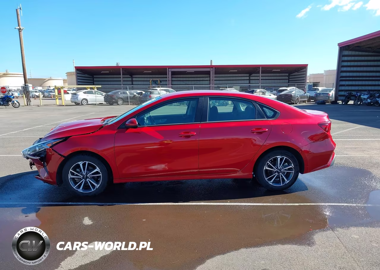 2023 Kia Forte Lxs VIN:3KPF24AD8PE659815 - 14