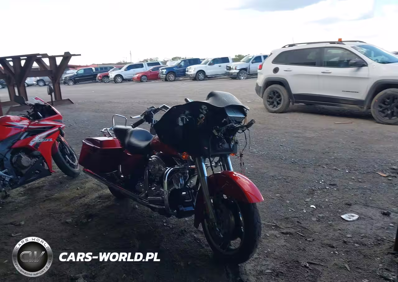 2013 Harley-Davidson Fltrx Road Glide Custom – zdjęcie 1 z 17