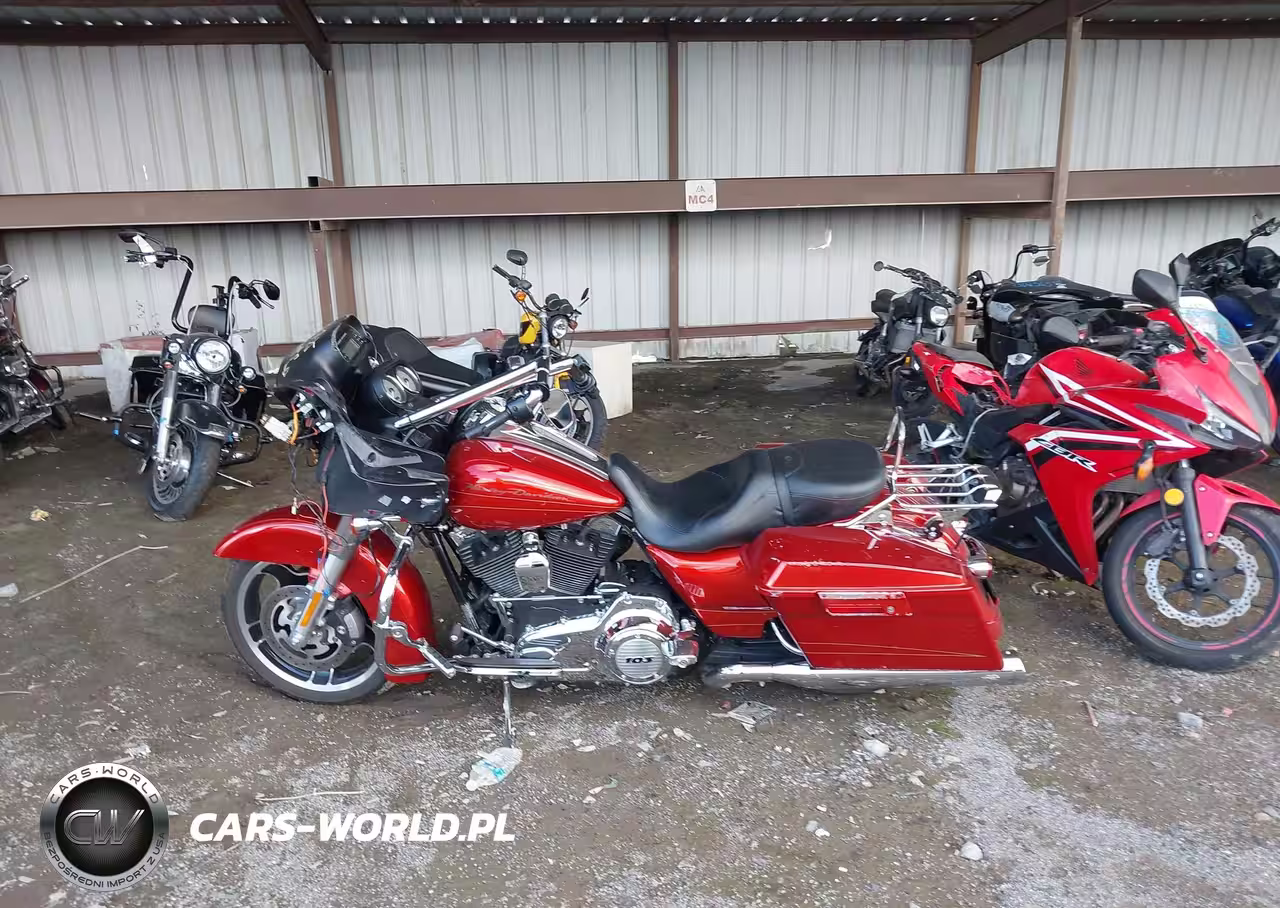2013 Harley-Davidson Fltrx Road Glide Custom VIN:1HD1KHM17DB669889 - 13