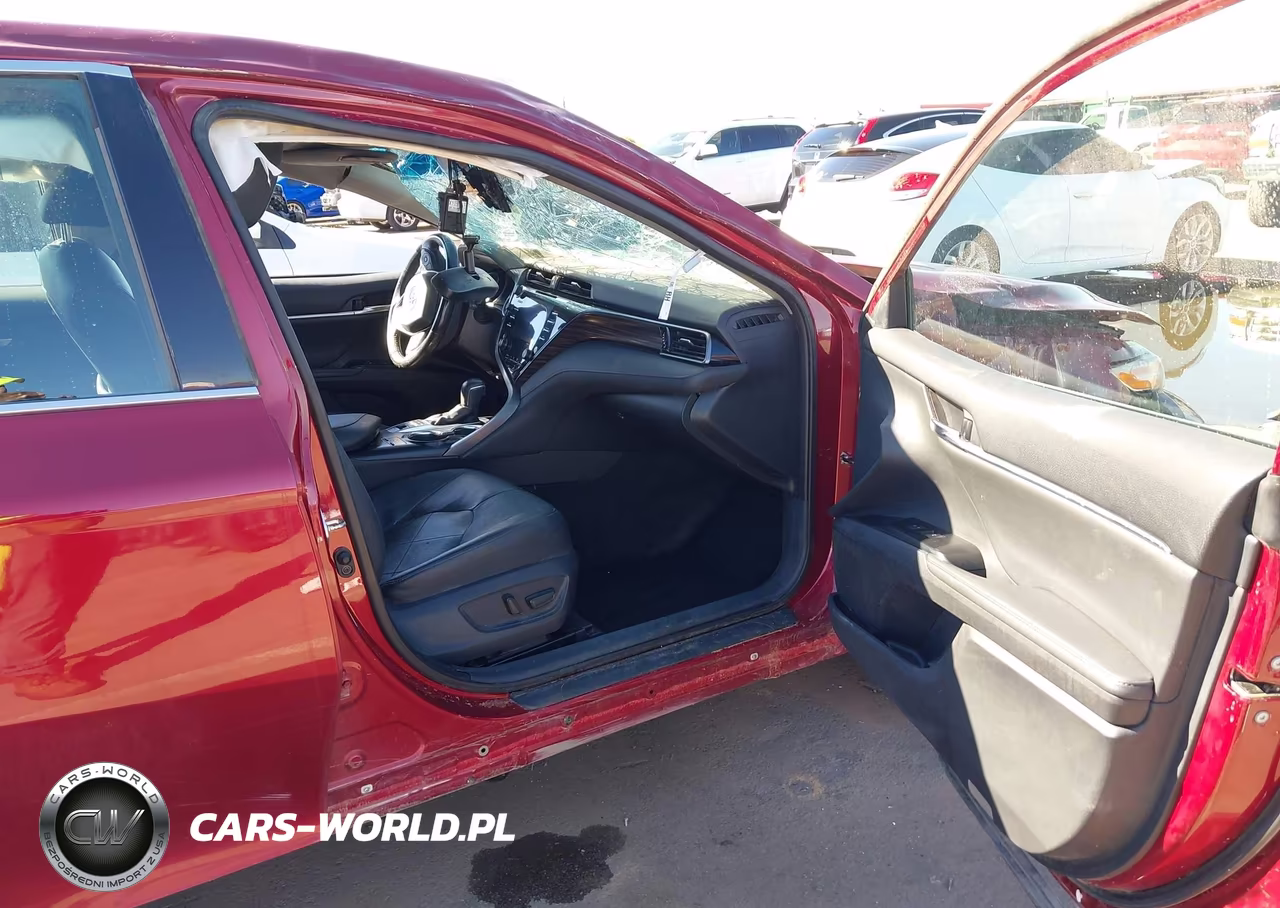 2019 Toyota Camry Xle VIN:4T1B11HK5KU725747 - 5