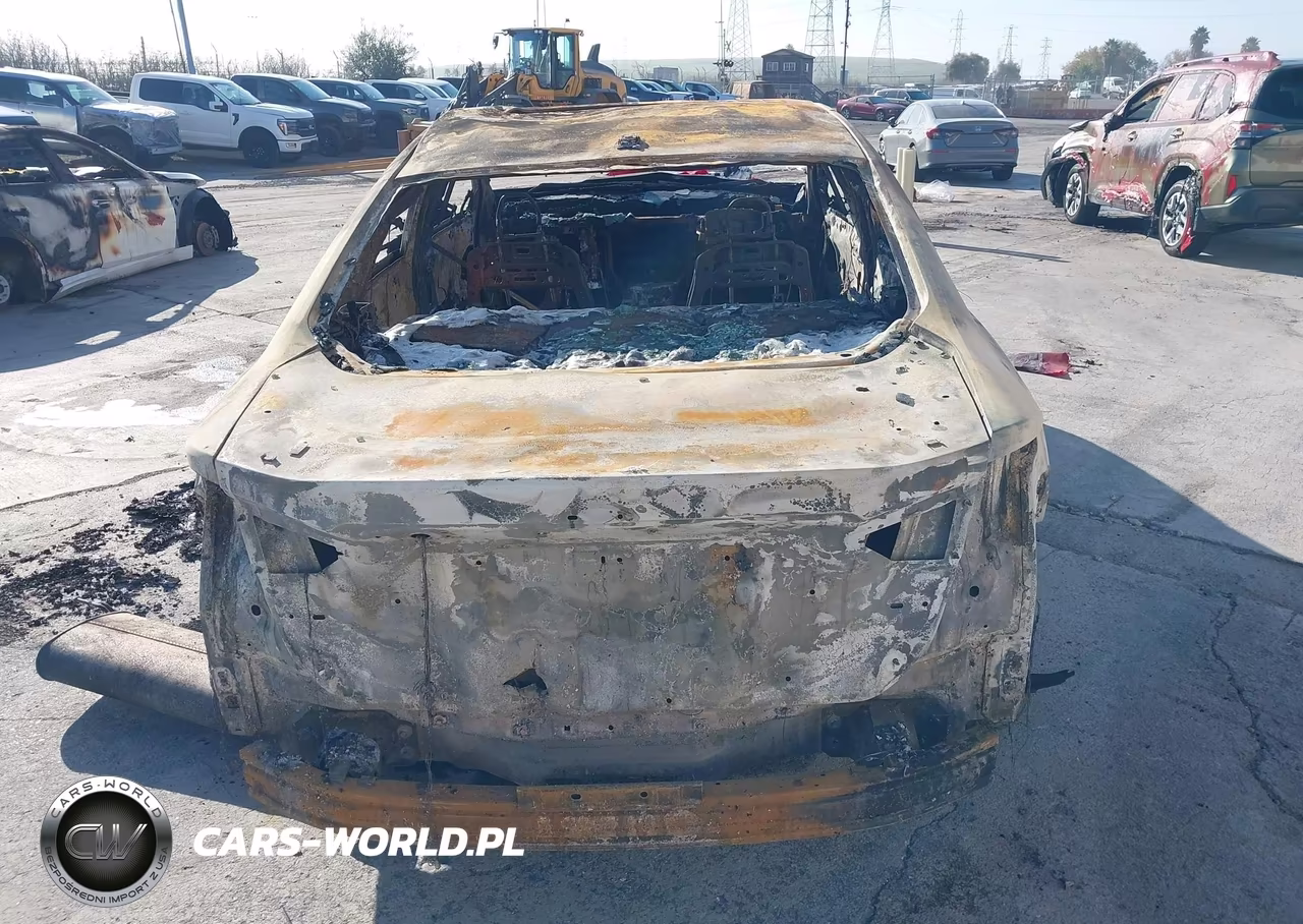 2019 Ford Fusion Energi Titanium VIN:3FA6P0SU1KR216096 - 14