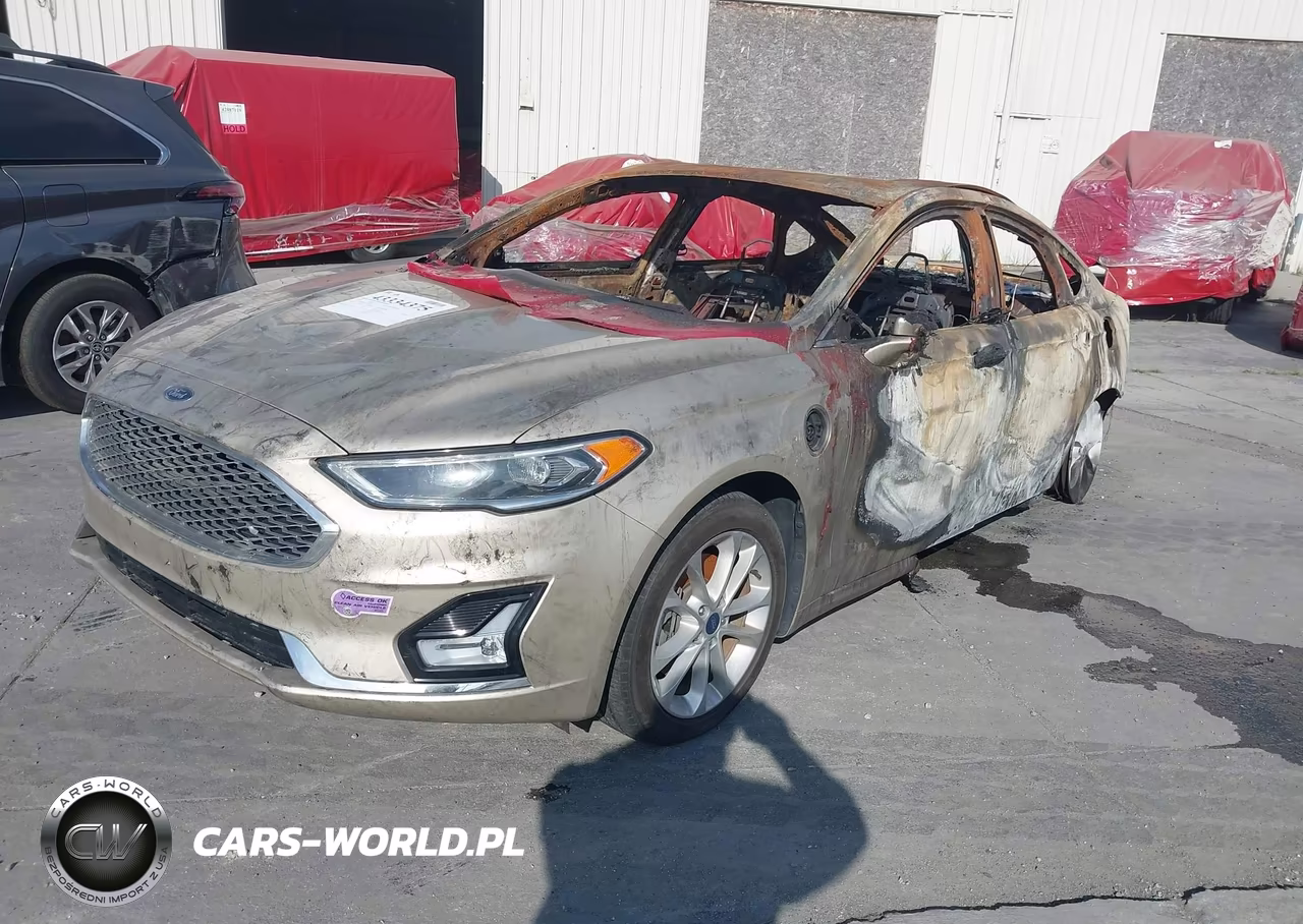 2019 Ford Fusion Energi Titanium VIN:3FA6P0SU1KR216096 - 2
