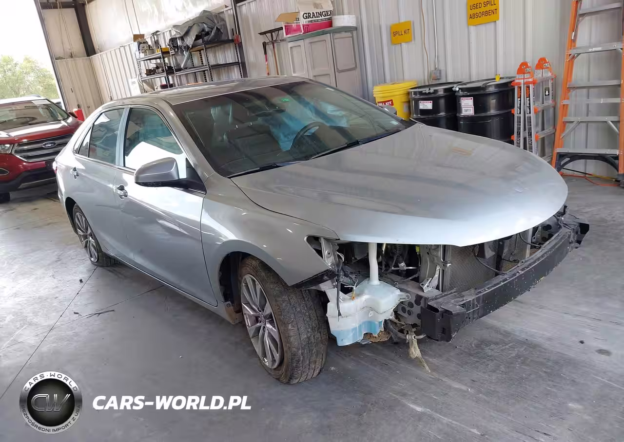 2016 Toyota Camry Xle