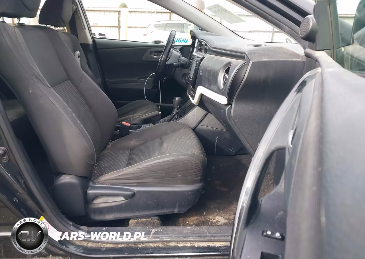 2017 Toyota Corolla Im VIN:JTNKARJE8HJ548611 - 5