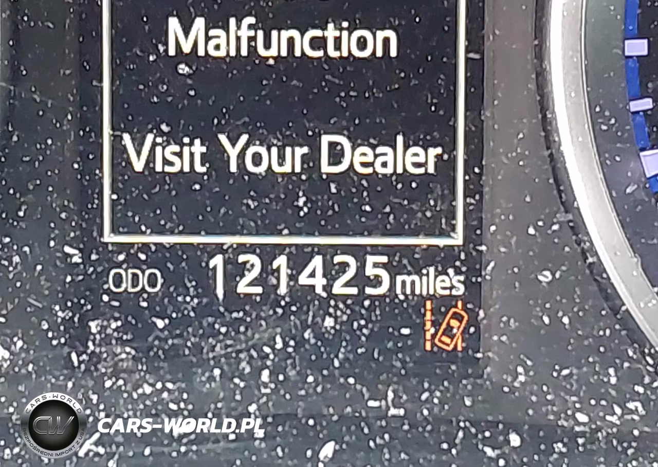 2018 Toyota Highlander Le VIN:5TDZARFH1JS035215 - 15