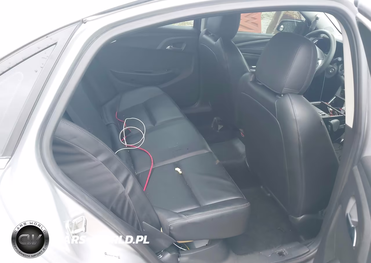 2015 Chevrolet Caprice Police VIN:6G3NS5U23FL100984 - 8