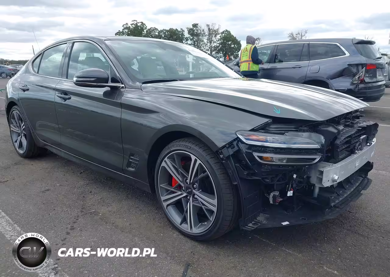 2025 Genesis G70 2.5T Awd