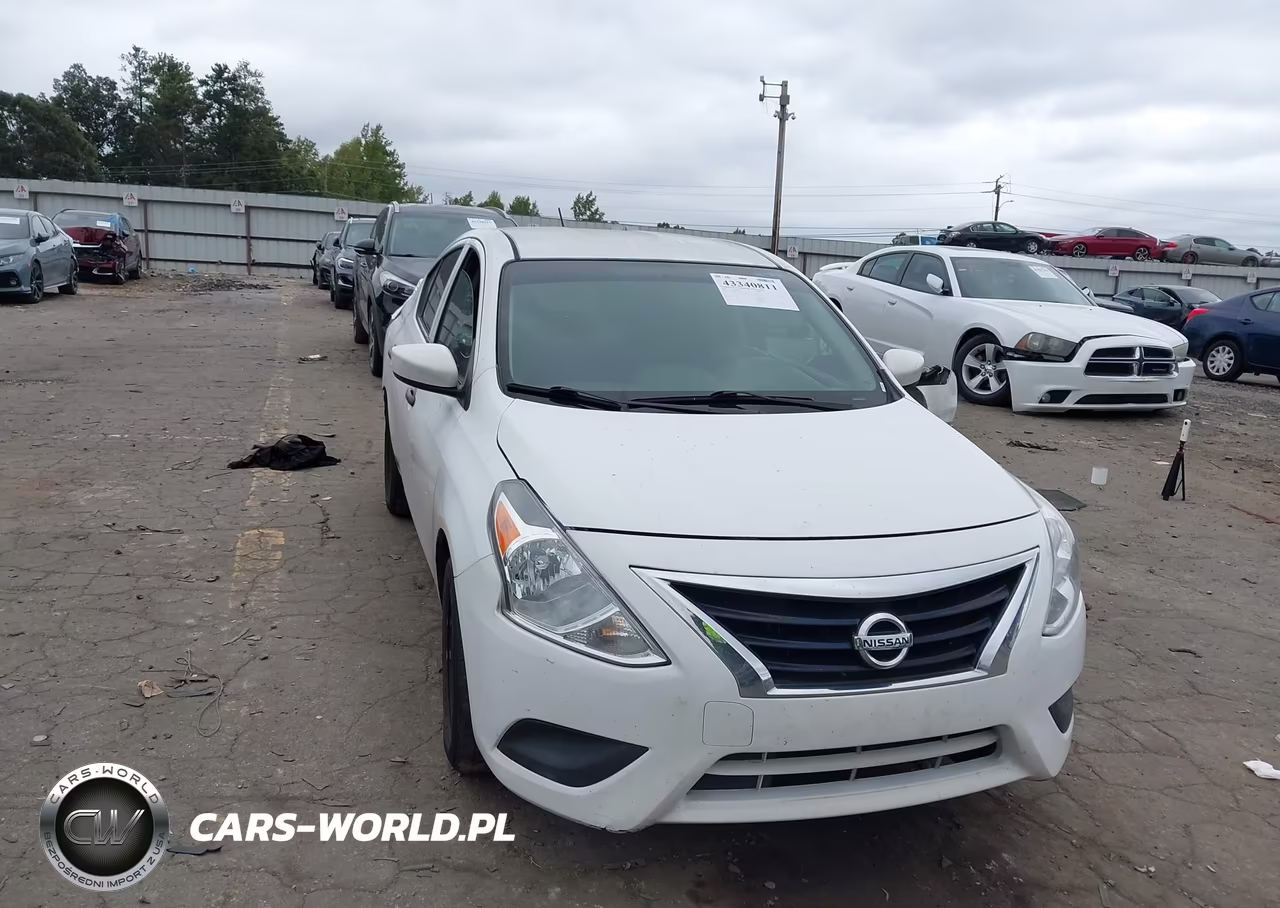 2018 Nissan Versa 1.6 S+ – zdjęcie 1 z 17