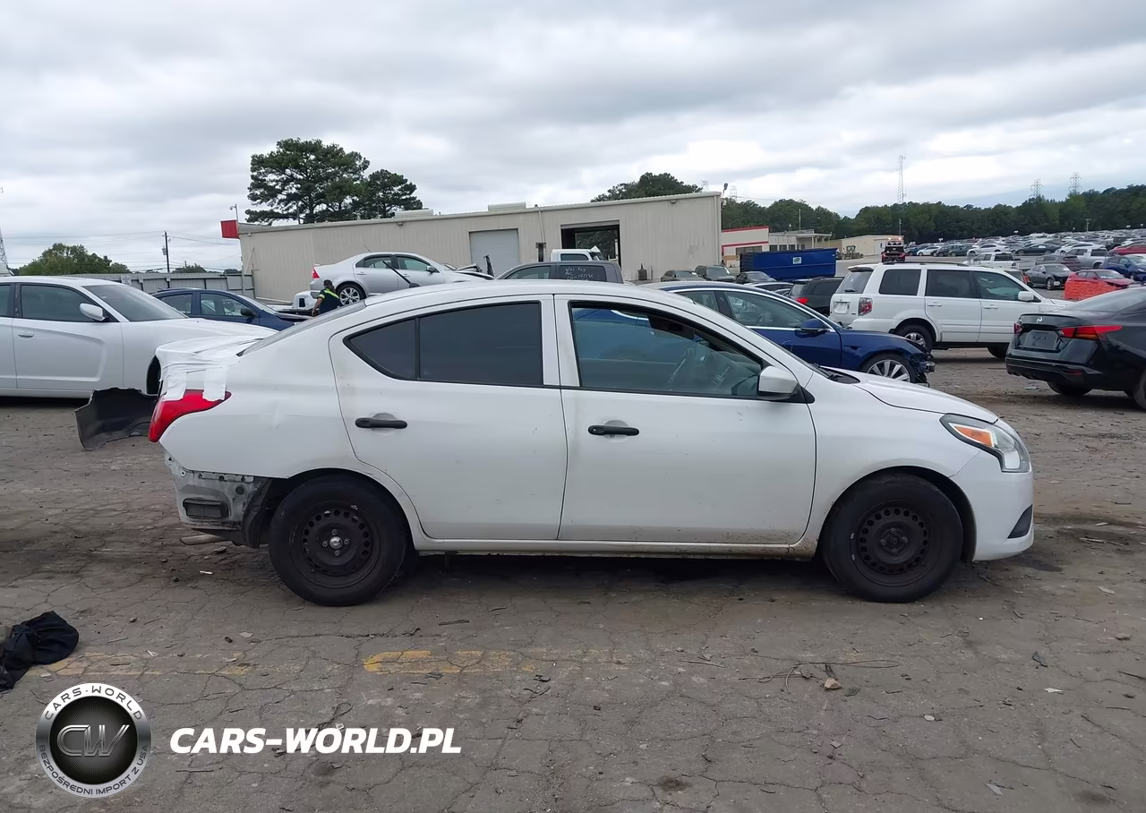2018 Nissan Versa 1.6 S+ VIN:3N1CN7AP4JL850918 - 14