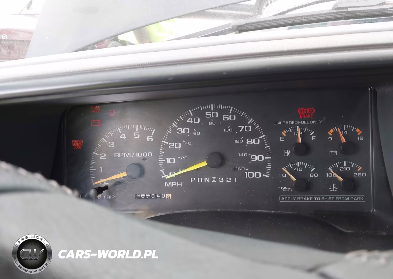 1997 Chevrolet Tahoe VIN:3GNEK18R8VG101807 - 7