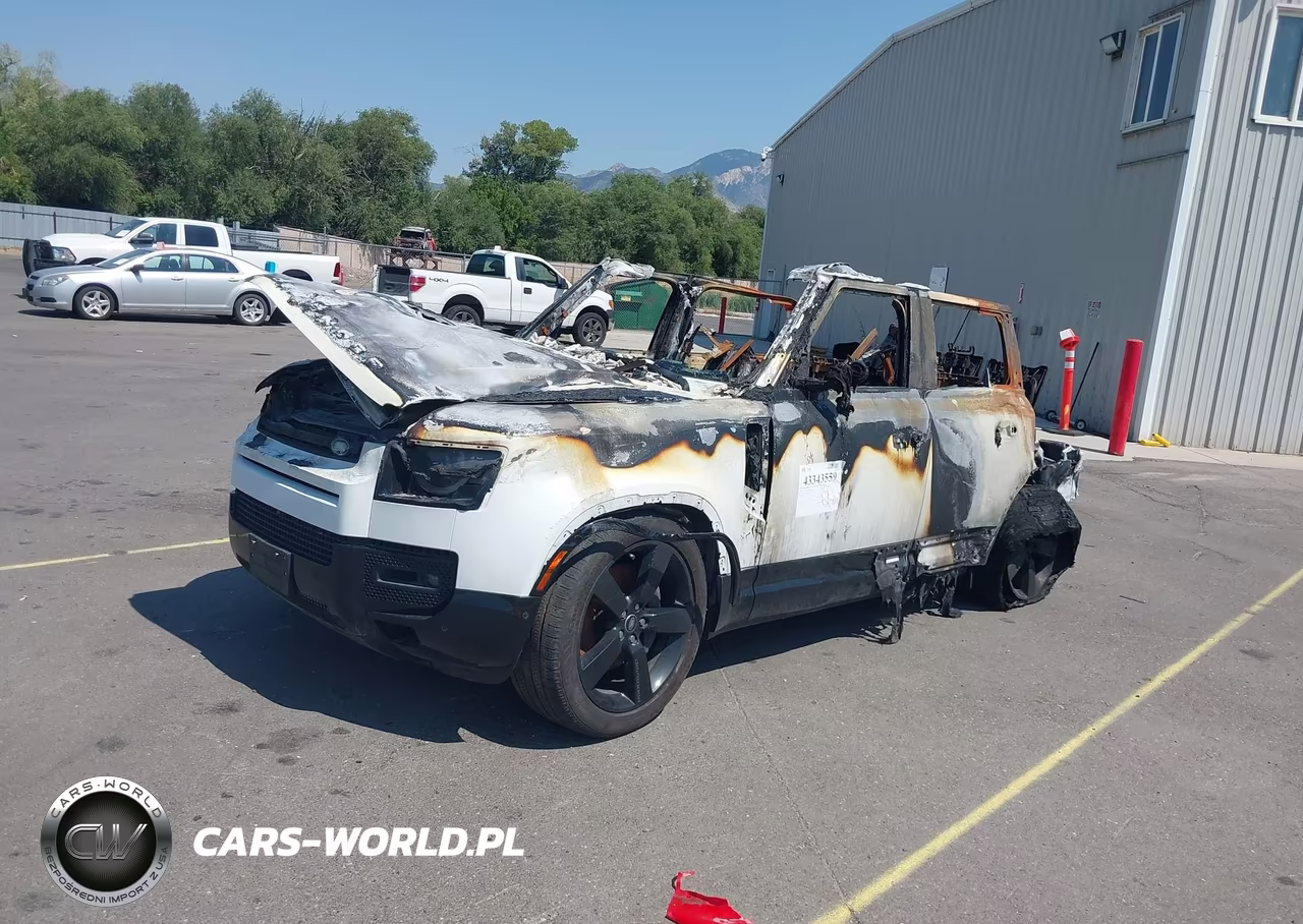 2024 Land Rover Defender 130 P400 X-Dynamic Se VIN:SALE2FEU3R2254343 - 2