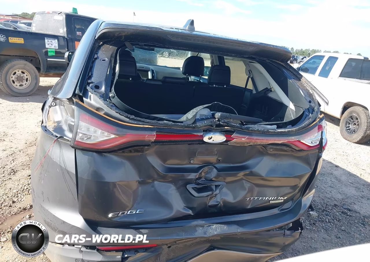 2018 Ford Edge Titanium VIN:2FMPK3K9XJBC57944 - 15