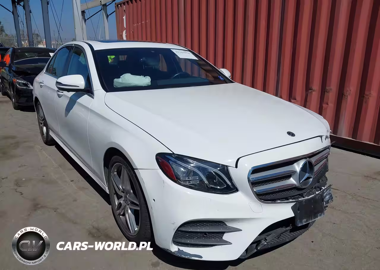 2019 Mercedes-Benz E 300