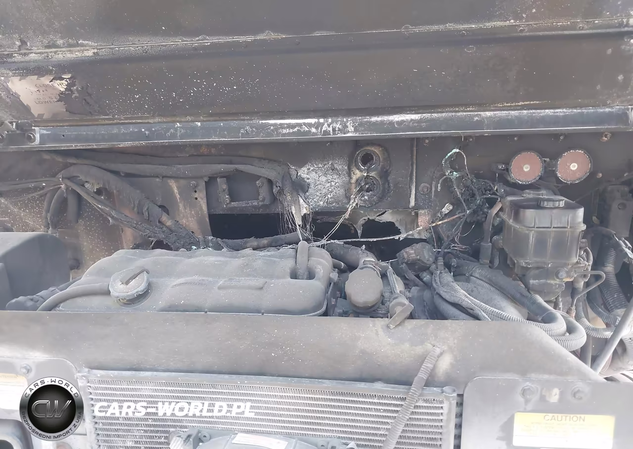2013 Freightliner Chassis M Line Walk-In Van VIN:4UZAAPDU8DCBS0543 - 10