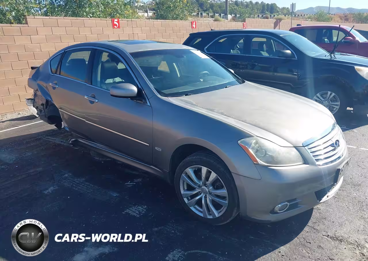 2010 Infiniti M35