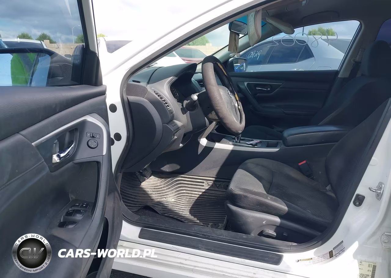 2015 Nissan Altima 2.5 S VIN:1N4AL3AP3FC436217 - 5