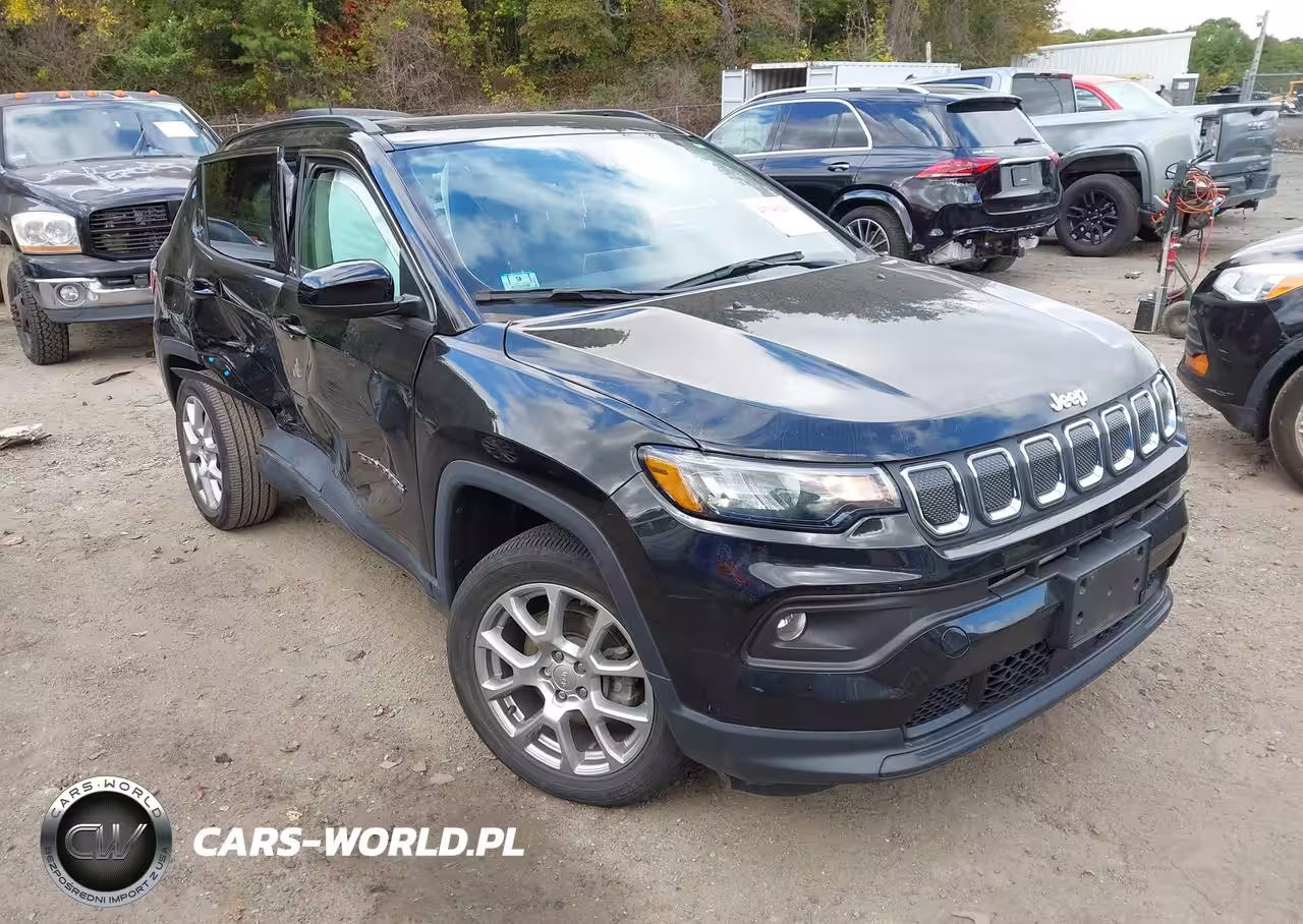 2022 Jeep Compass Latitude Lux 4X4