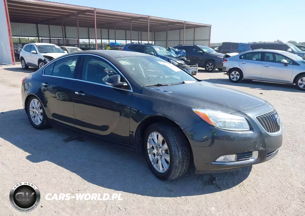 2013 Buick Regal Premium 1