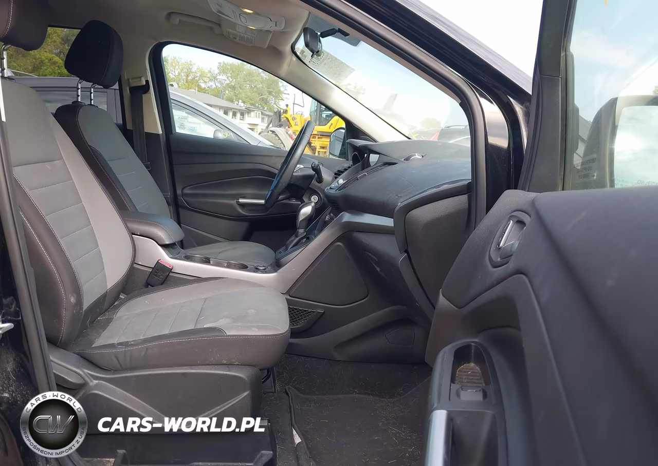 2016 Ford Escape Se VIN:1FMCU9G90GUA40975 - 5