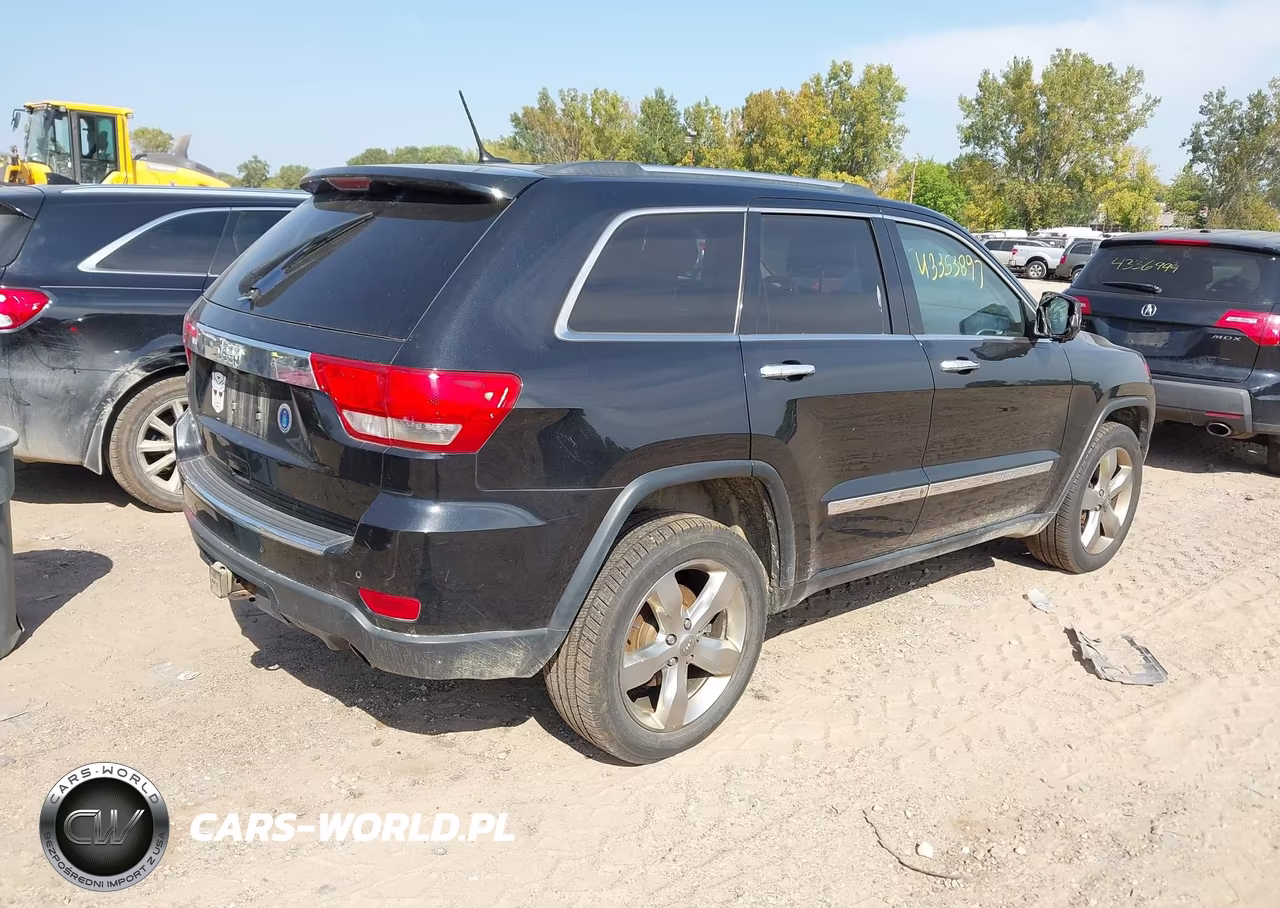 2013 Jeep Grand Cherokee Overland VIN:1C4RJFCG1DC599463 - 4