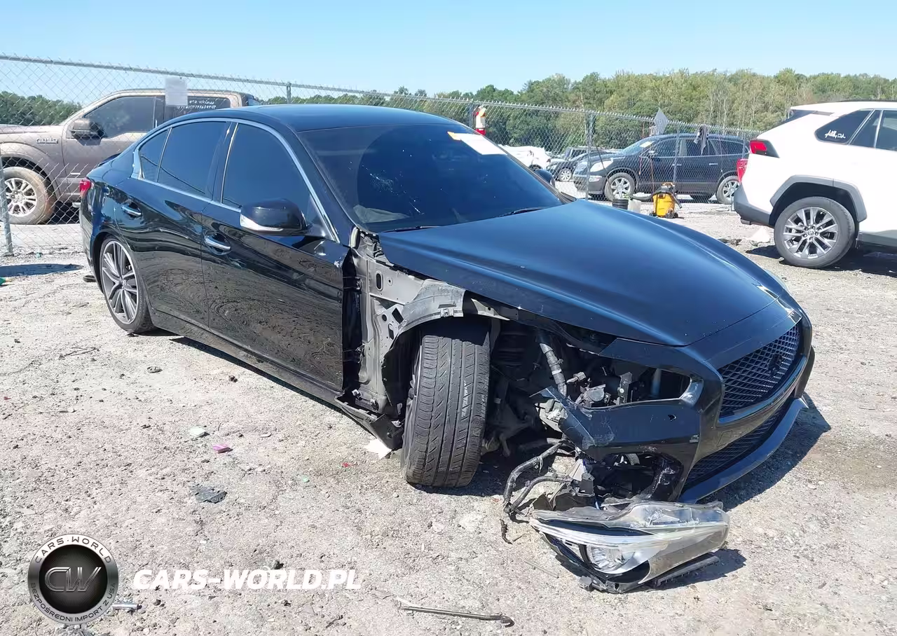 2014 Infiniti Q50 Hybrid Sport