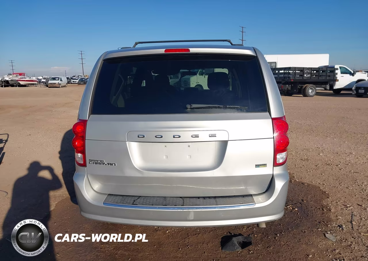 2012 Dodge Grand Caravan Sxt VIN:2C4RDGCG2CR295366 - 17
