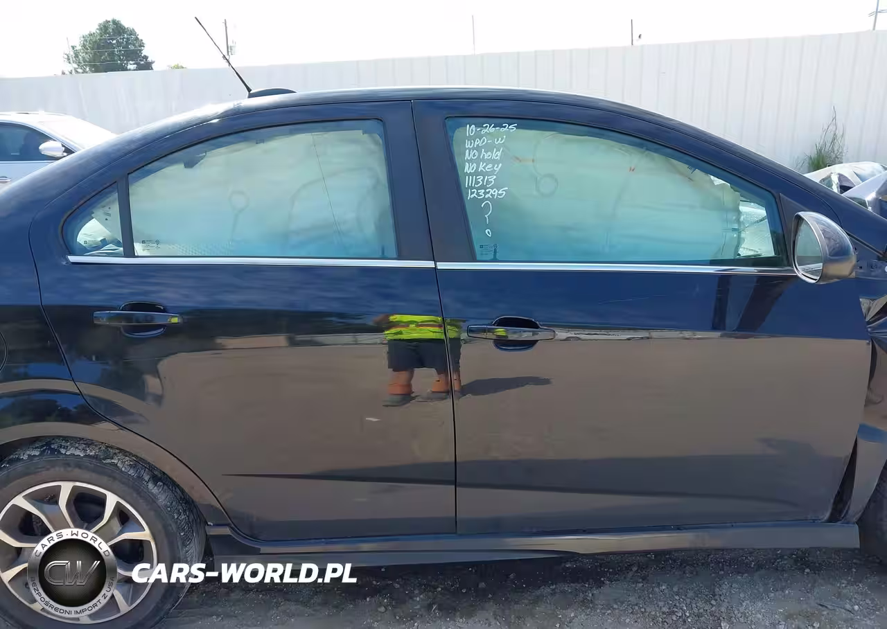2018 Chevrolet Sonic Lt Auto VIN:1G1JD5SH6J4123295 - 13