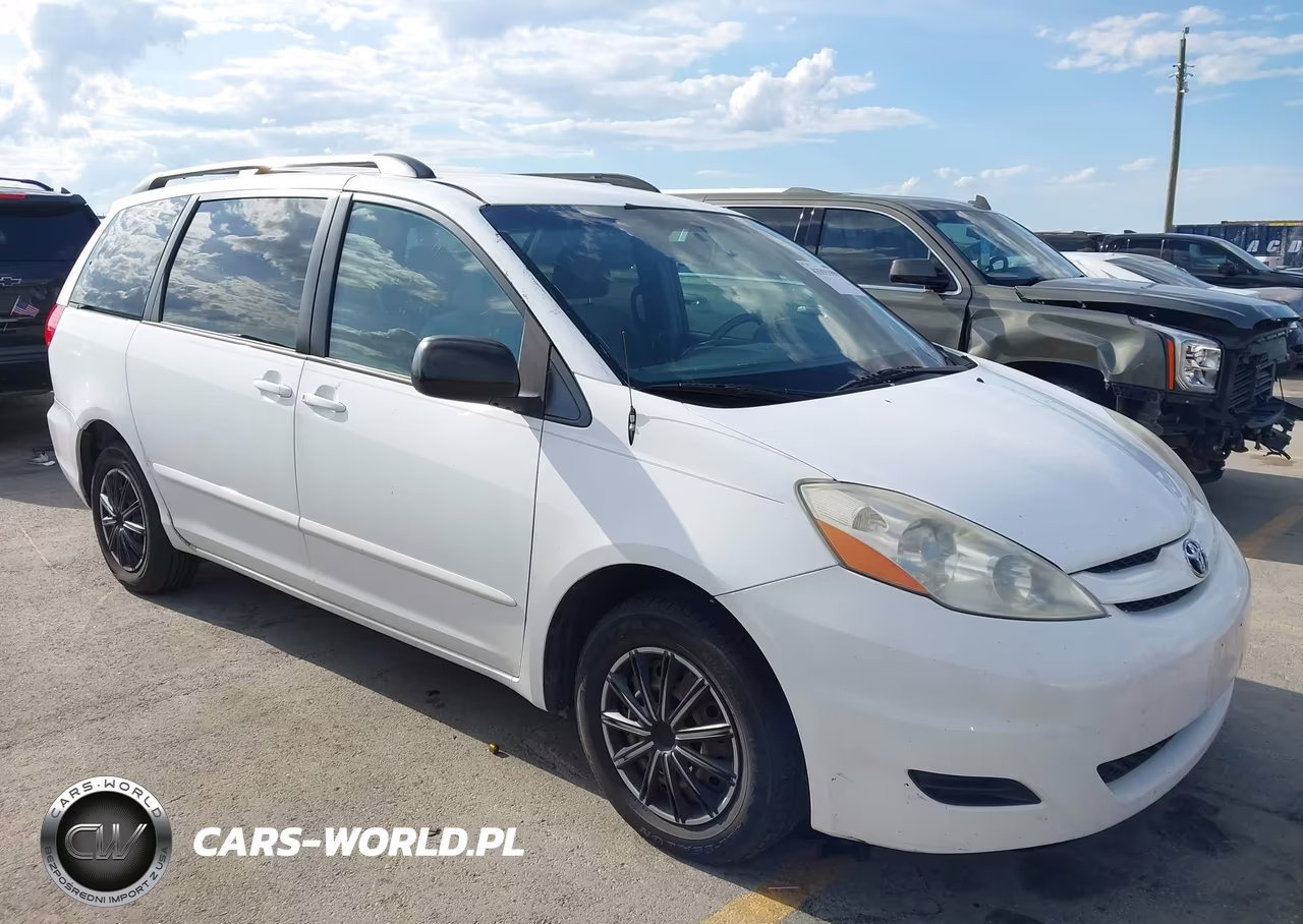 2009 Toyota Sienna Le